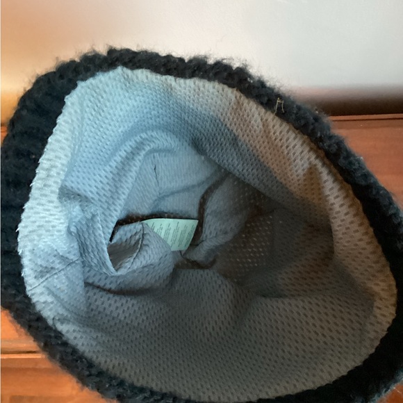 Under Armour Toboggan - Picture 7 of 7